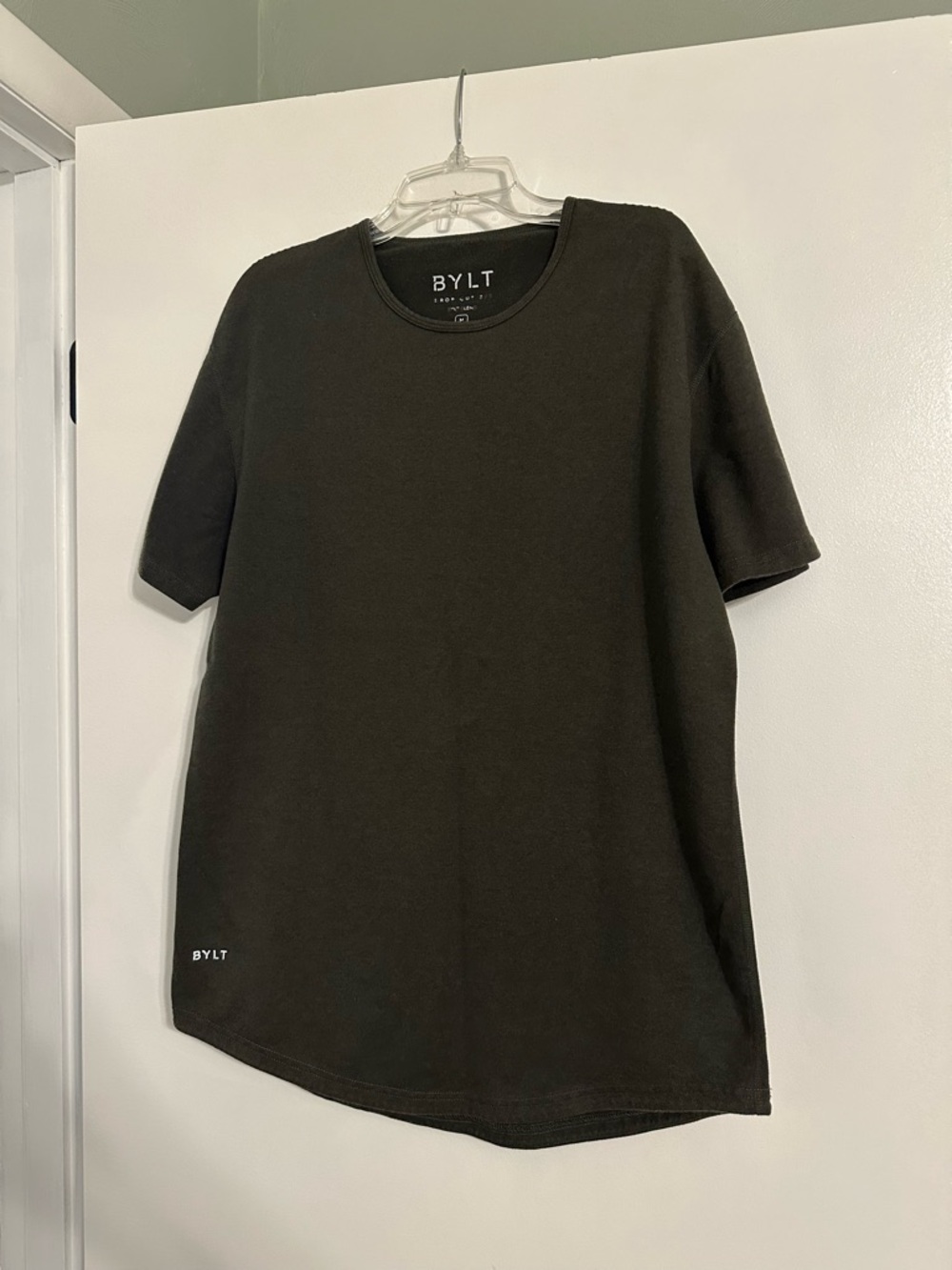 BYLT Drop Cut BYLT Blend Army Green Shirt, Men’s Size M, Gently Worn